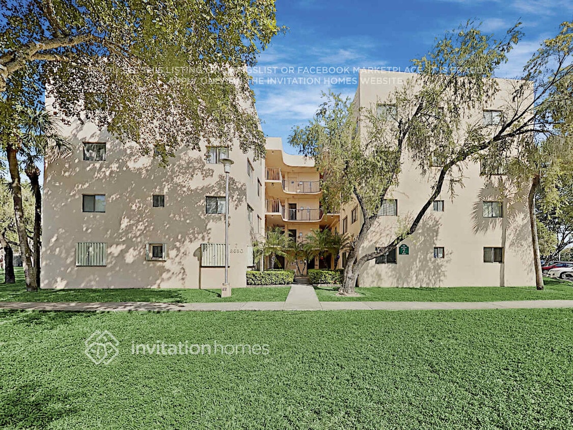 Primary Photo - 8650 SW 133rd Avenue Rd