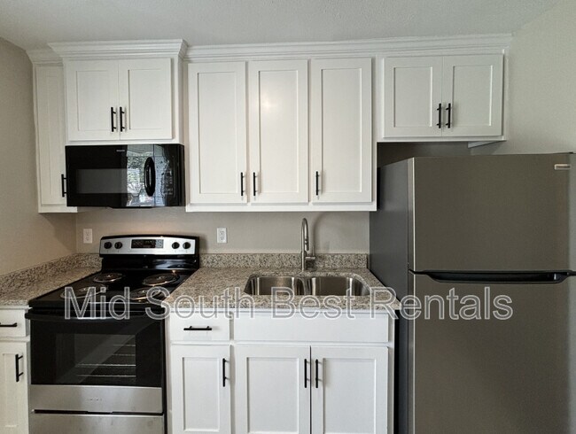 Foto del edificio - 814 Jane Dr