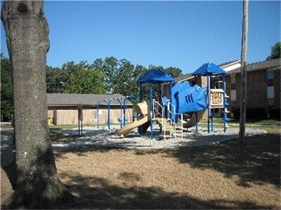 Building Photo - 1304 W Ave A