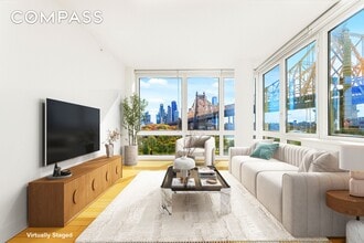 Building Photo - 415 Main St