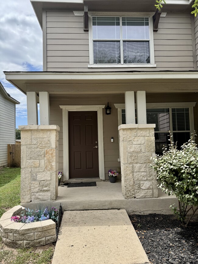 Building Photo - 8755 Sunview Park