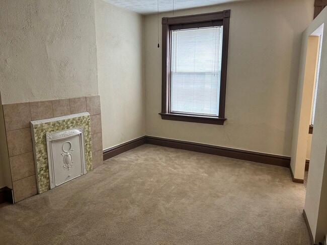 Building Photo - 4545 Oakland Ave