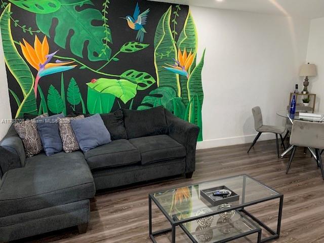 Foto principal - 101 NW 56th Ct