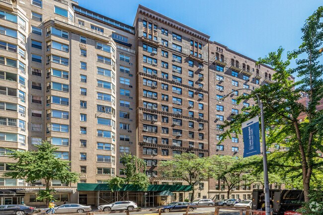 Building Photo - 225 East 79 Street