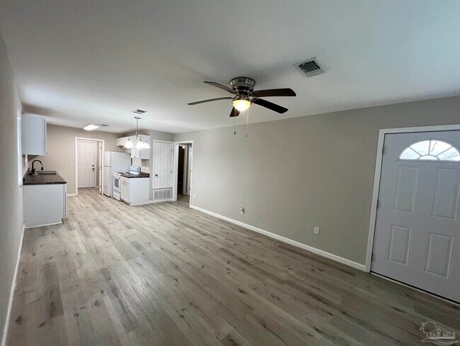 Foto del edificio - 927 Bremen Ave