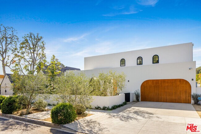 Foto del edificio - 625 Kingman Ave