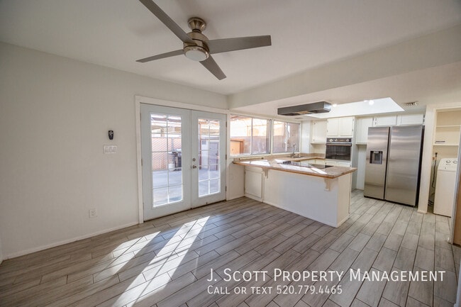 Foto del edificio - 1618 E Dunbar Dr