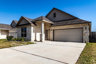 Building Photo - 405 Sika Way