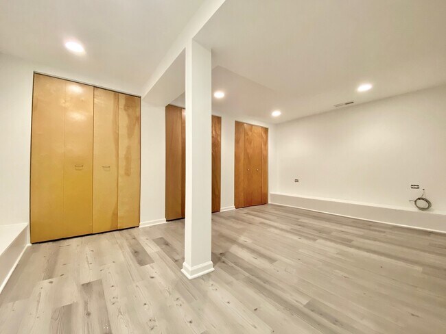 Foto del edificio - 1732 W 18th Pl