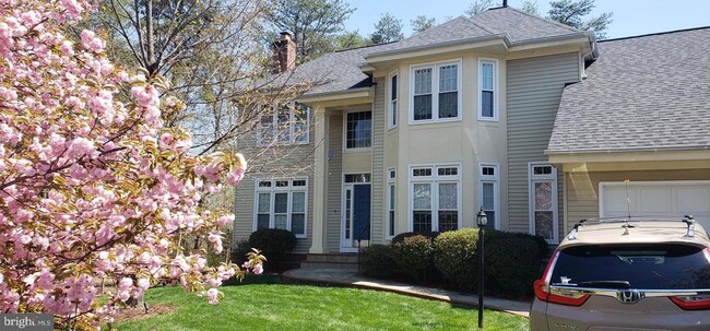 Building Photo - 21250 Smokehouse Ct