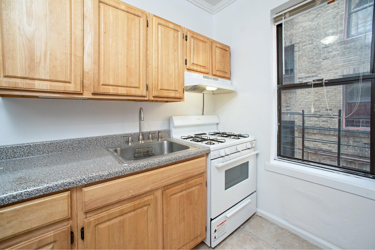 3120 Kingsbridge Ave Unit 2D, Bronx, NY 10463 Condo for Rent in Bronx