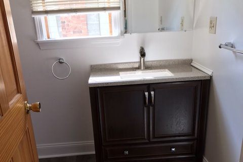 BATHROOM - 159 Lexington Ave