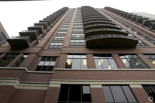 Building Photo - Kinzie Station East Tower