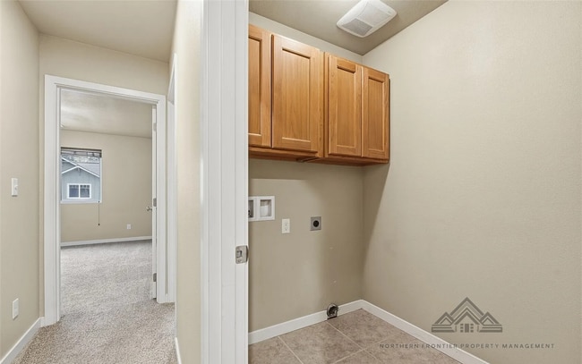 Building Photo - Whit218