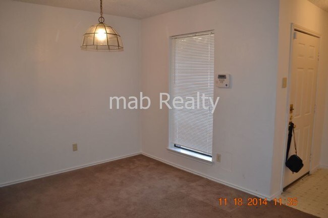 Foto del edificio - 8109 Skillman St