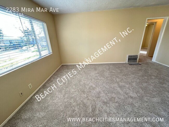 Building Photo - 2283 Mira Mar Ave
