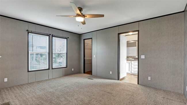 Building Photo - 16023 E Channelview Dr