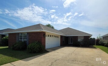 Building Photo - 2708 Hampton Park Cir