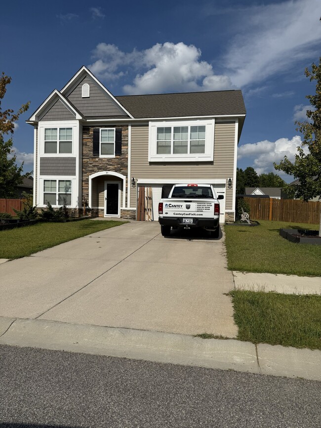 Building Photo - 85 Ridge Cir Dr
