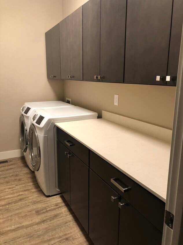 Large in-unit laundry room - 2291 Caballo Ave