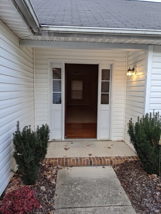 Building Photo - 4502 Camden Ridge Dr
