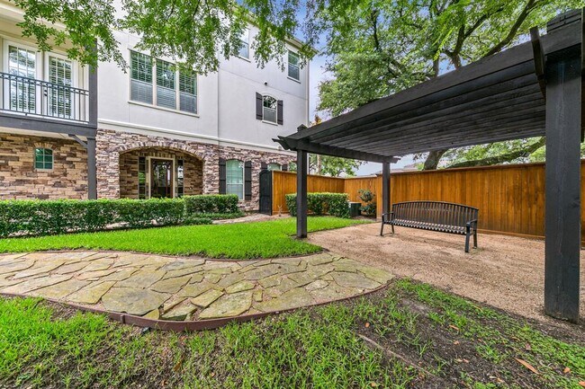 Foto del edificio - 9104 Campbell Ct