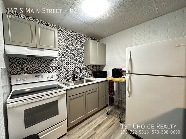 Foto del edificio - 147 S Main St