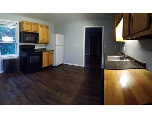 Primary Photo - 42 West St
