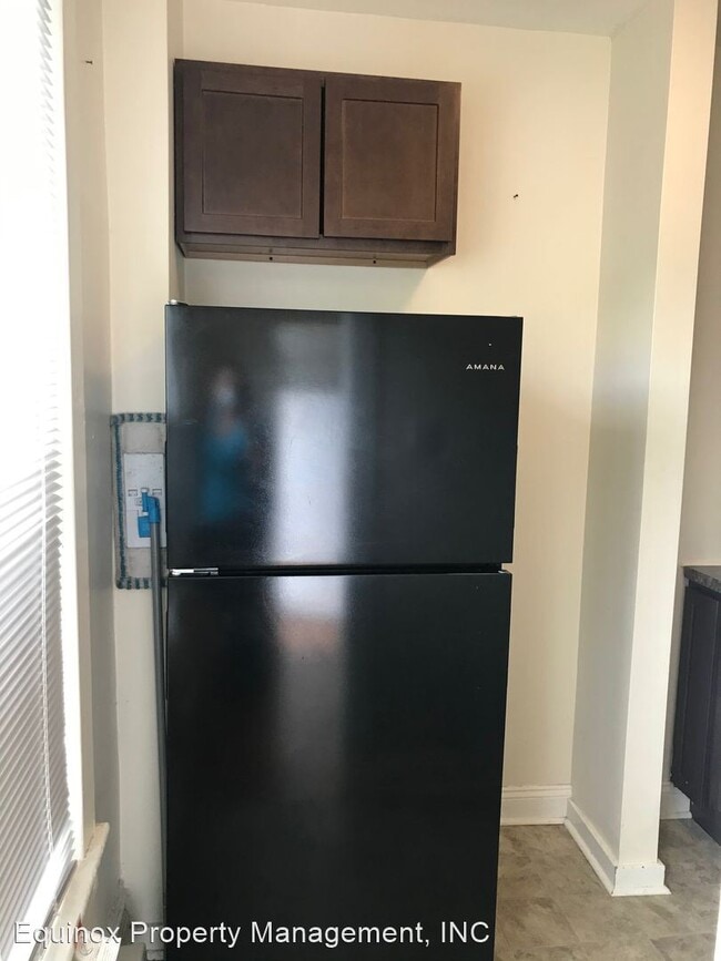 Building Photo - 214 N St Cloud St