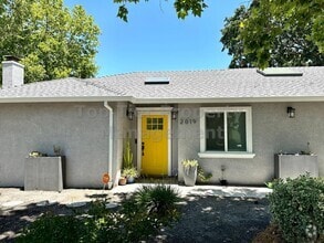Building Photo - 2019 Elinora Dr