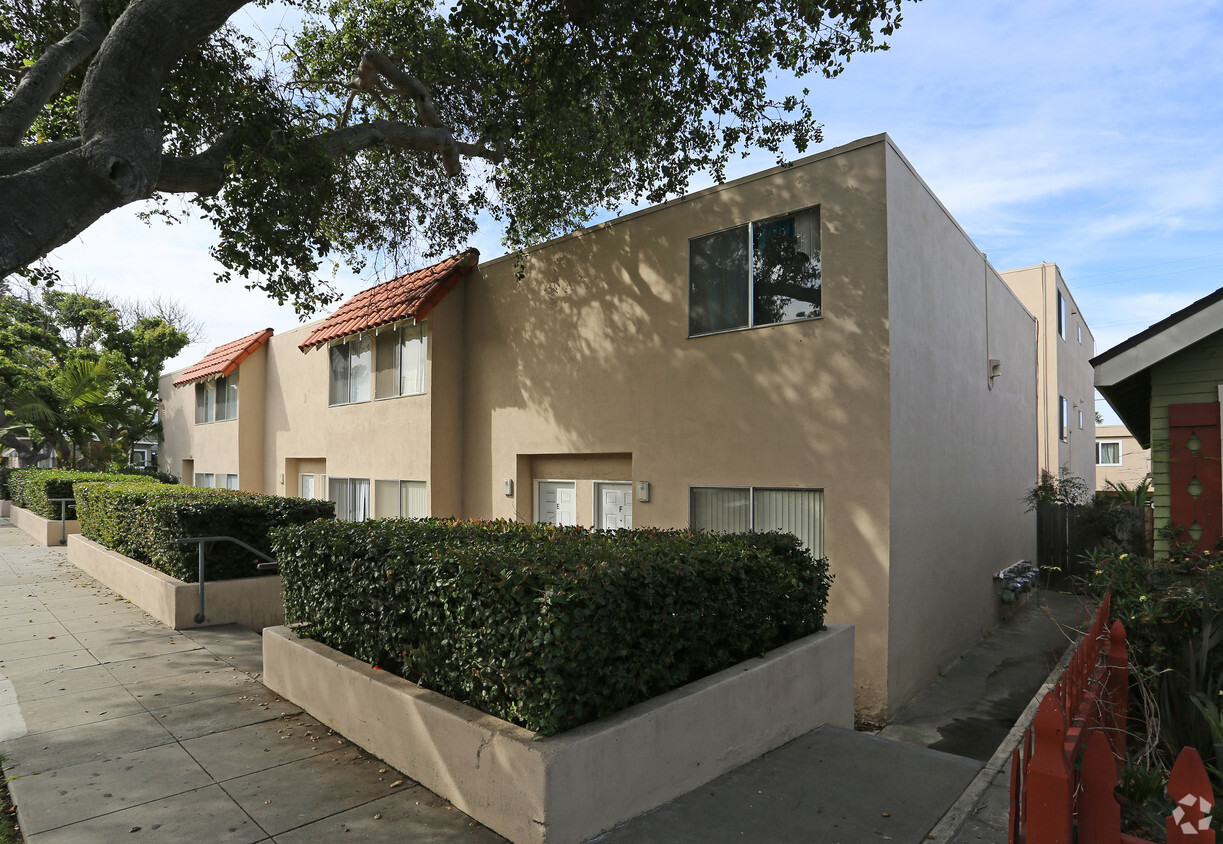 Foto del edificio - Caravan Apartments