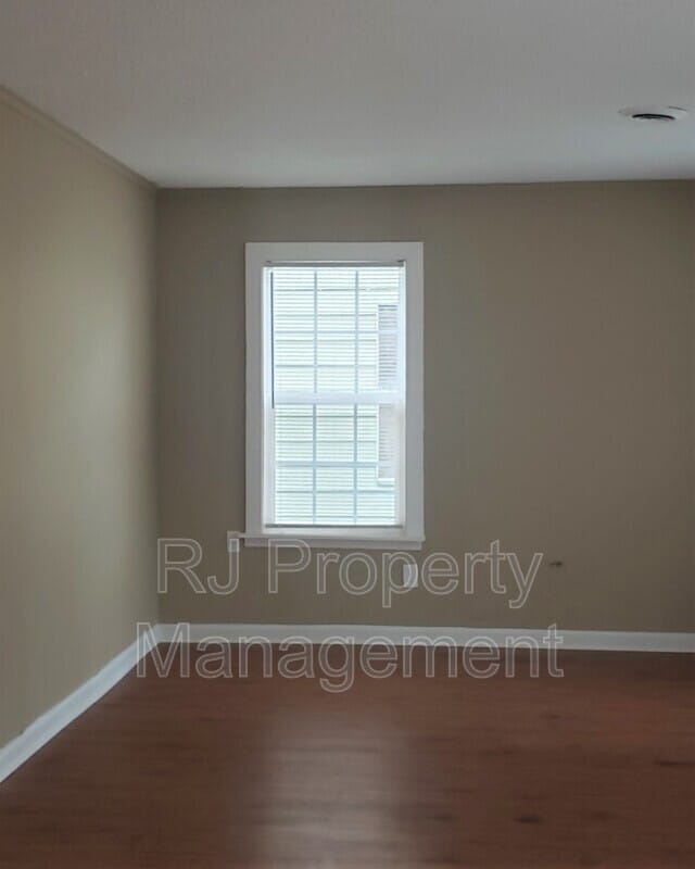 Photo - 3430 Kirby Ave House