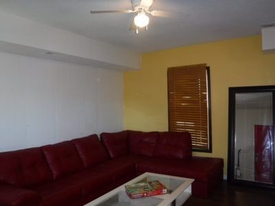 Foto del edificio - 3705 Bowie Ave