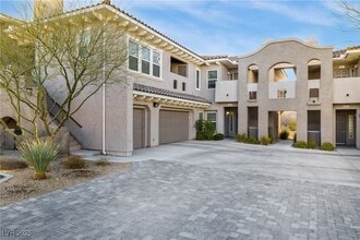 Building Photo - 11890 Tevare Ln