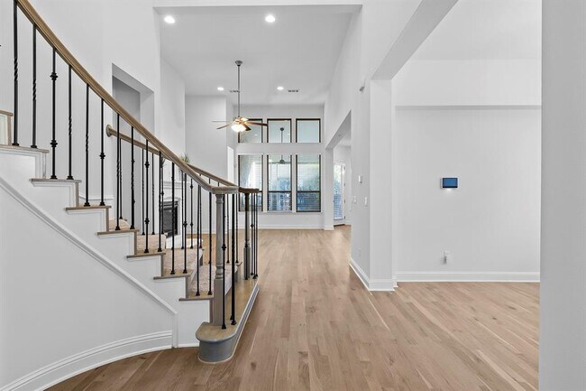 Building Photo - 4214 Logan Ridge Dr