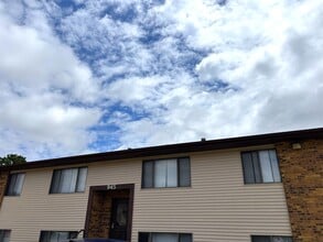 Building Photo - 945 Boston Way