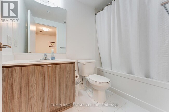 Photo du bâtiment - 408 Browns Line