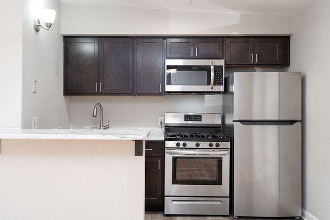 Interior Photo - Oak Grove Downtown