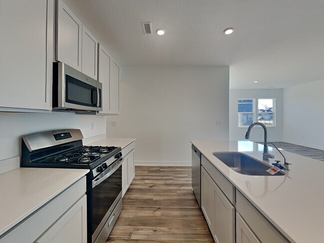 Building Photo - 4507 Branower St