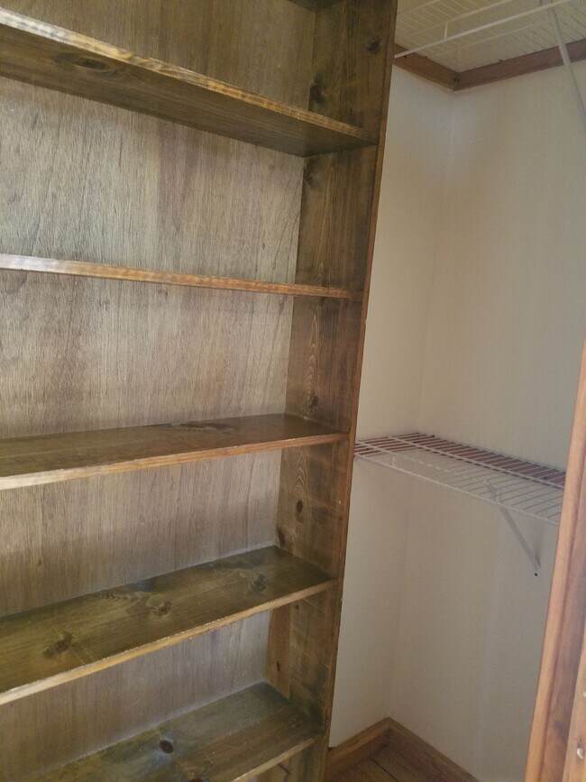 Foto del edificio - 5861 Nina Pl