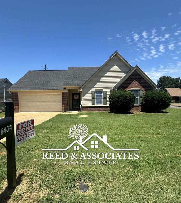 Primary Photo - Charming Southeast Home Located on Corner ...