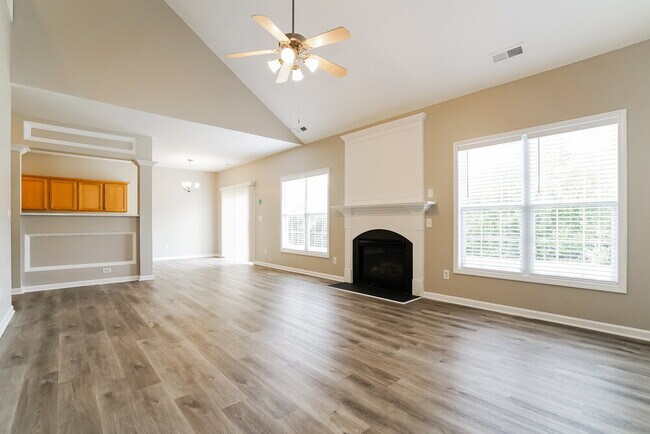 Foto del edificio - 8115 Willowglen Dr