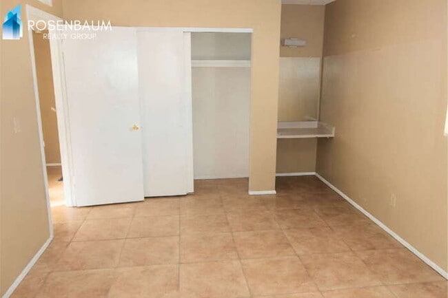 Foto del edificio - 860 E Brown Rd