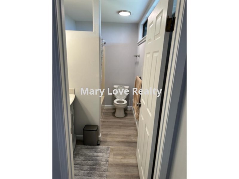 Primary Photo - FULLY FURNISHED 2 BEDROOM / 1 BATHROOM