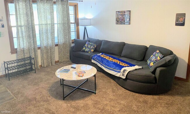 Foto del edificio - 3 br, 1 bath House - 1505 W Lydia St