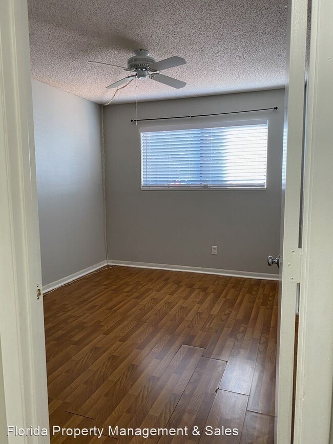 Building Photo - 2 br, 2 bath House - 6033 34th Street W Ap...
