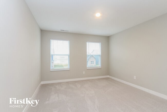 Building Photo - 2488 S Carlota Dr