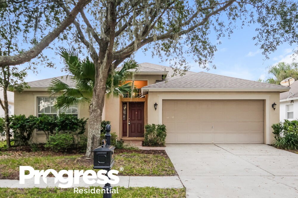 Foto principal - 9919 Stockbridge Dr