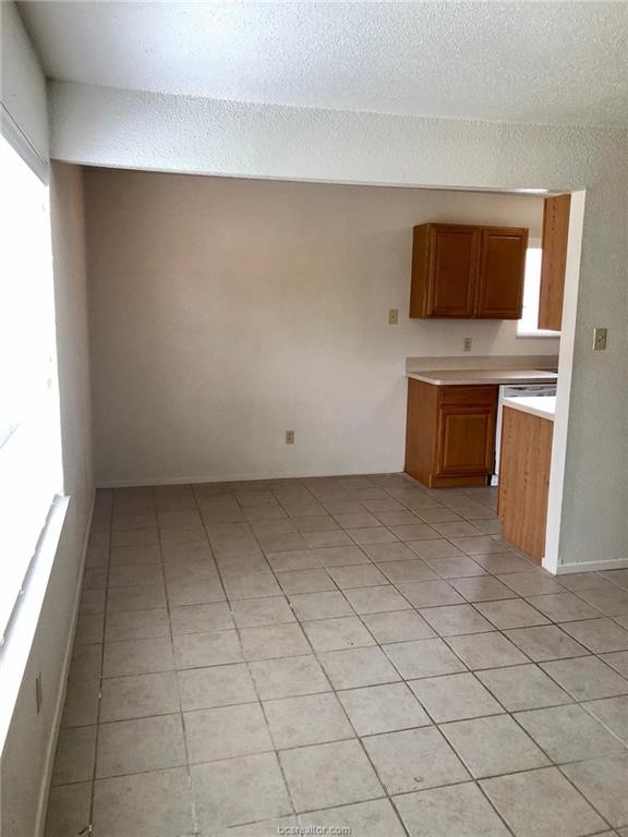 Building Photo - 808 Natalie St