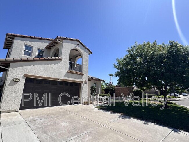 Building Photo - 1077 Miel St